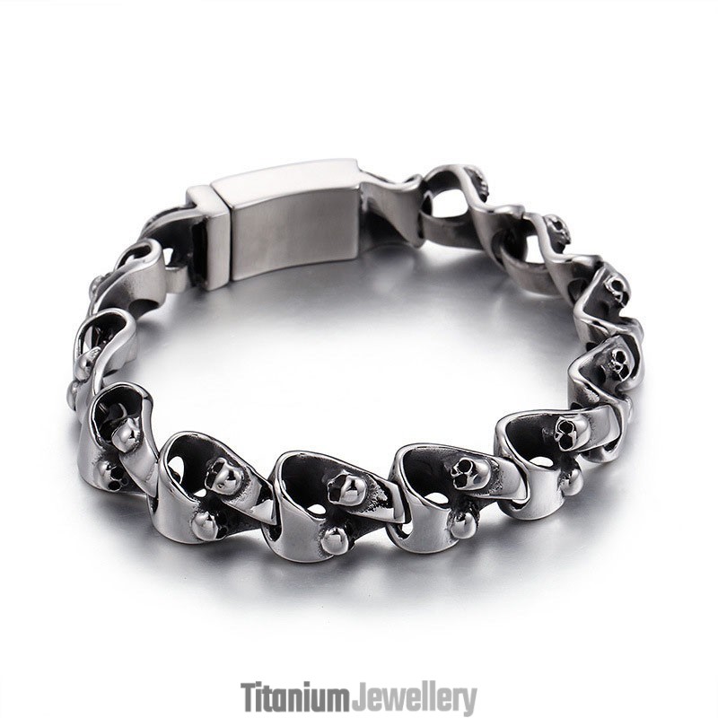 Cool Chic Skull Titanium Bracelet For Men