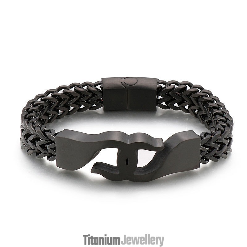Cross Hook Titanium Men's Bracelet With Accessories Cross Hook Titanium Men's Bracelet With Accessories