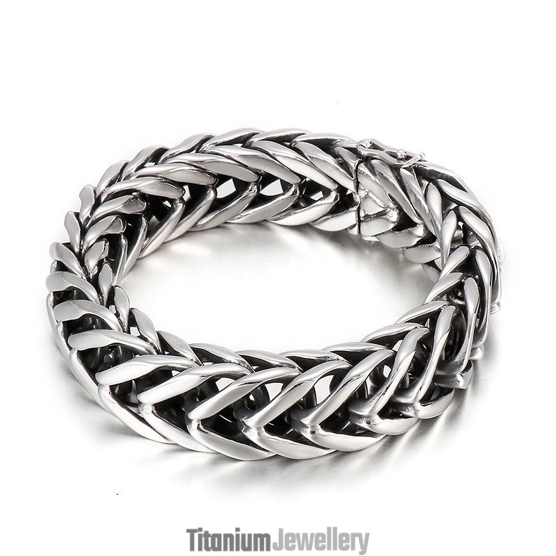 Cool Chic Style Single Layer V Men's Titanium Bracelet Cool Chic Style Single Layer V Men's Titanium Bracelet