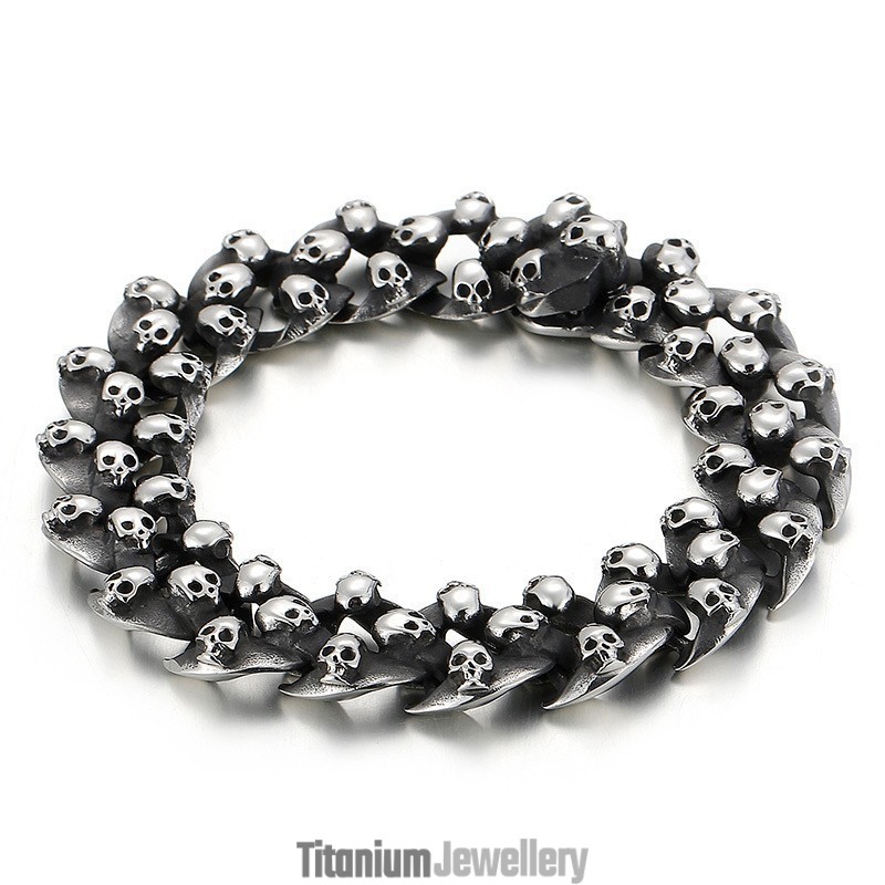 Fashion Men's Titanium Skull Bracelet Fashion Men's Titanium Skull Bracelet