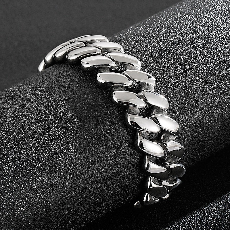 Chic Wind Diamond-Shaped Titanium Bracelet Chic Wind Diamond-Shaped Titanium Bracelet