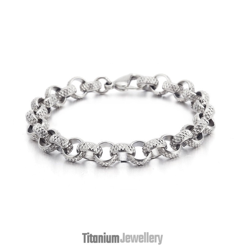 Ancient Chic Cross O-Shaped Titanium Chain Bracelet Ancient Chic Cross O-Shaped Titanium Chain Bracelet