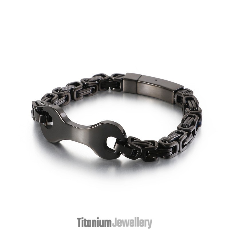Fashion Tide Men's Titanium Emperor Chain Bracelet Fashion Tide Men's Titanium Emperor Chain Bracelet