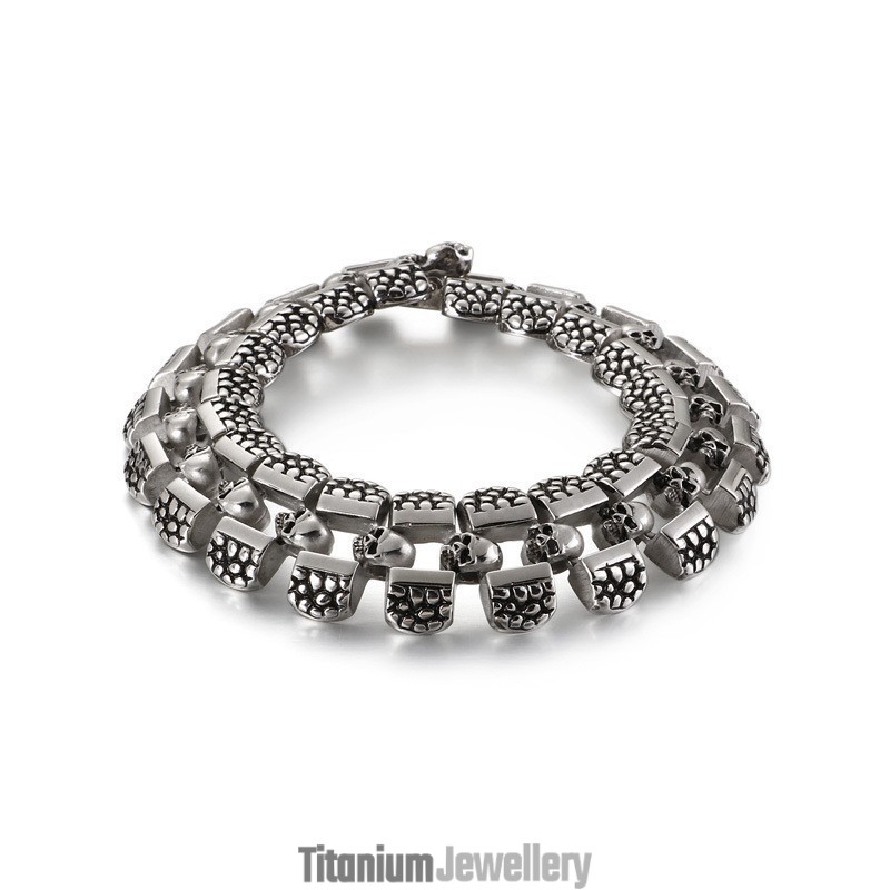 Cool Exaggerated Chic Titanium Bracelet For Men Cool Exaggerated Chic Titanium Bracelet For Men
