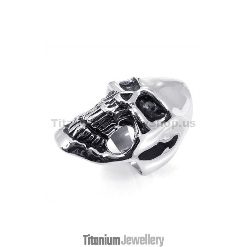Titanium Skull Ring Titanium Skull Ring