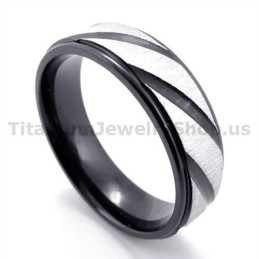 Black Titanium Ring With Diamond