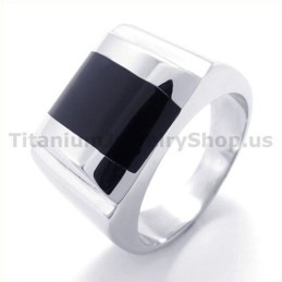 Titanium Ring With Zircon