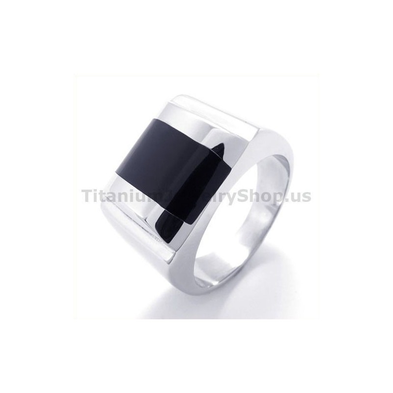 Titanium Ring With Zircon