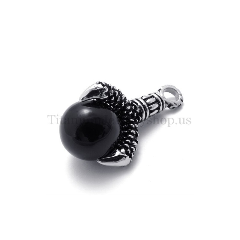 Eagle'S Paw And Black Gem Titanium Pendant Eagle'S Paw And Black Gem Titanium Pendant