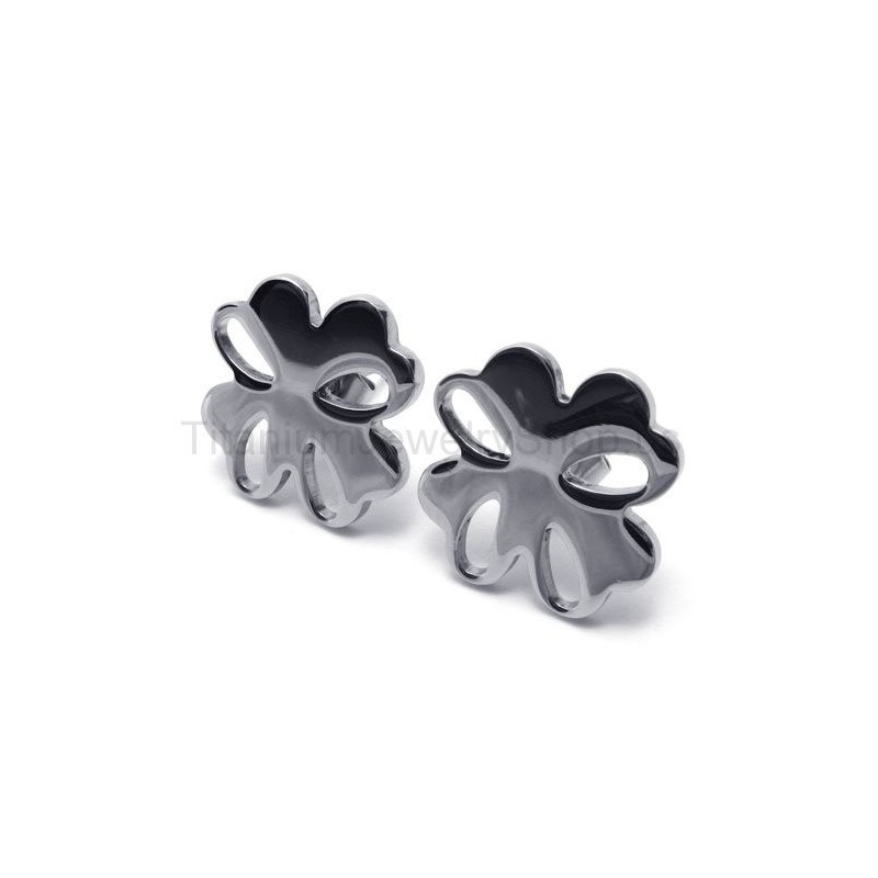 Silver Flower Titanium Earrings Silver Flower Titanium Earrings