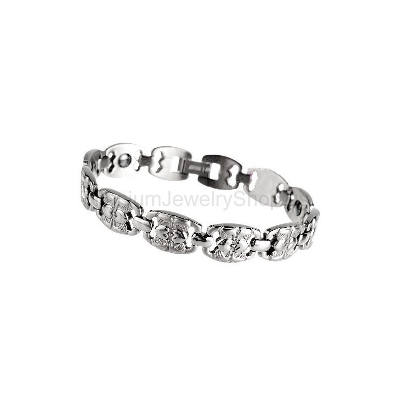 8 Inches Titanium Bracelet 8 Inches Titanium Bracelet