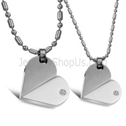 Titanium Silver Sweetheart Pendants With Rhinestones And Free Chains 111