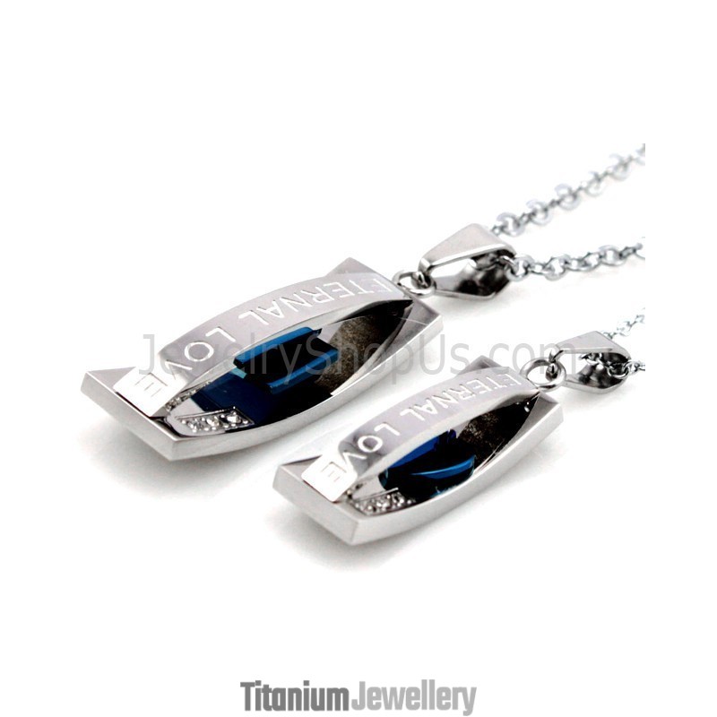 Titanium Blue "Eternal Love" Lovers Pendants With Rhinestones And Free Chains C478