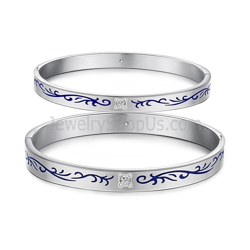 Tatanium Couple Bangles With Blue Flowers C858