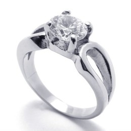 WoMen's Diamond Titanium Ring