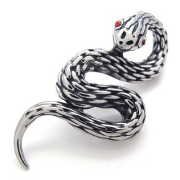 Cobra Titanium Pendant