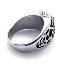 Gem Titanium Ring