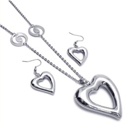 Elegant Shape Color Brilliancy Stable Quality Titanium Jewelry Set Including Necklace, Pendant, Earring