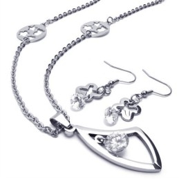 Attractive Design Color Brilliancy High Quality Titanium Jewelry Set Including Necklace, Pendant, Earring