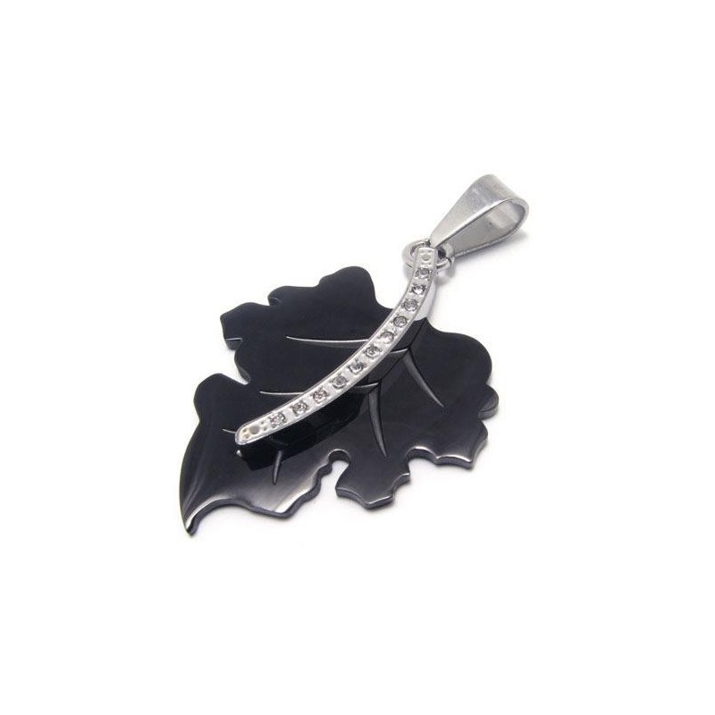 Black Pure Titanium Maple Leaf Pendant Necklace Chain Black Pure Titanium Maple Leaf Pendant Necklace Chain
