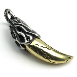 Finely Processed Color Brilliancy The Queen Of Quality Titanium Pendant