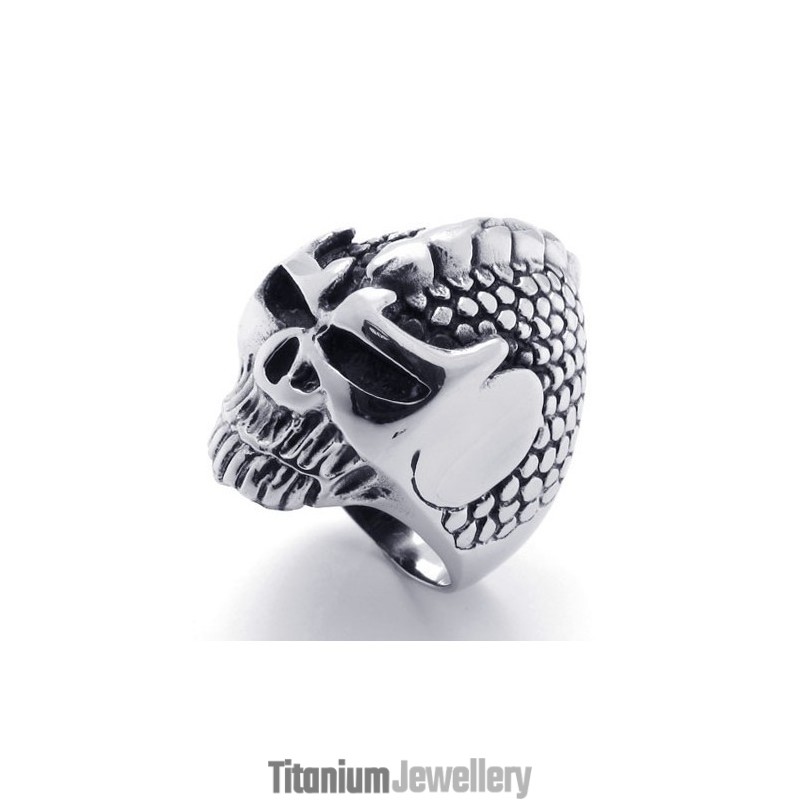 Skillful Manufacture Color Brilliancy Excellent Quality Titanium Ring